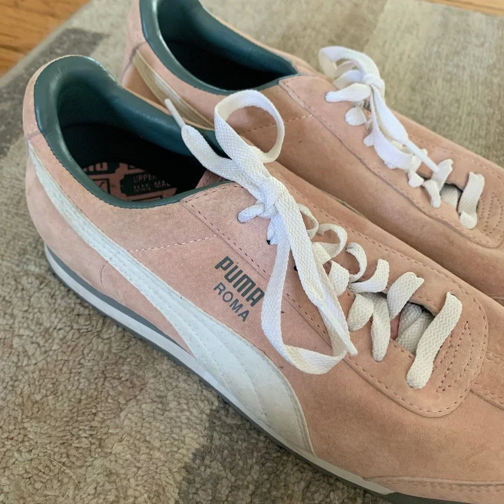 Pink Puma Roma Sneakers and Trainers - Size 9 - Used in great condition - Picture 1 of 6